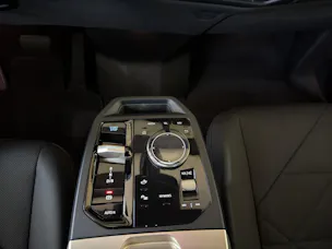 BMW iX xDrive50