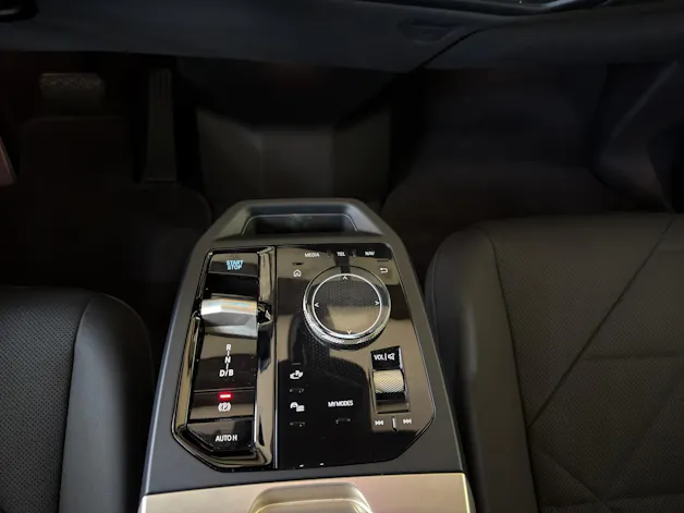 BMW iX xDrive50