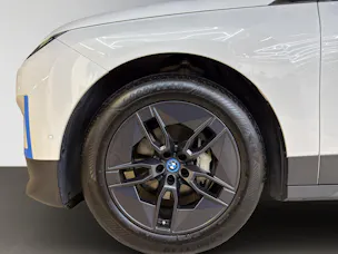 BMW iX xDrive50