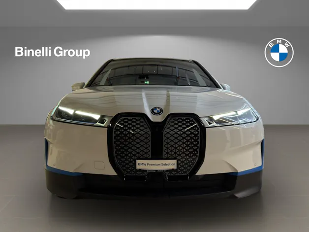 BMW iX xDrive50