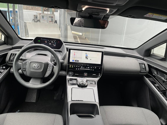 Vehicle image 5 Vehicle image 5