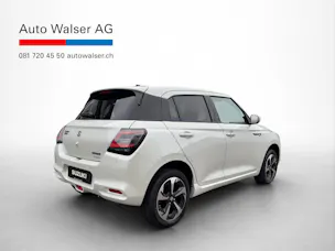 Suzuki Swift 1.2 Sakura Top Hybrid 4x4