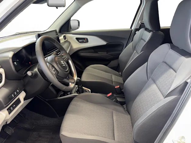 Suzuki Swift 1.2 Sakura Top Hybrid 4x4