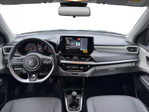 Suzuki Swift 1.2 Sakura Top Hybrid 4x4
