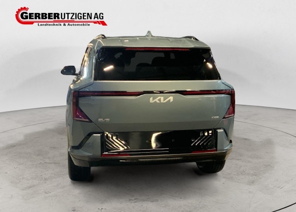 Vehicle image 3 Vehicle image 3