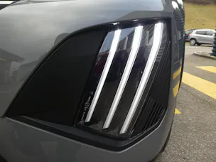 Peugeot 2008 1.2 Hybrid 145 Allure Premium