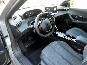 Peugeot 2008 1.2 Hybrid 145 Allure Premium
