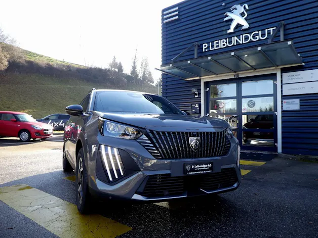 Peugeot 2008 1.2 Hybrid 145 Allure Premium