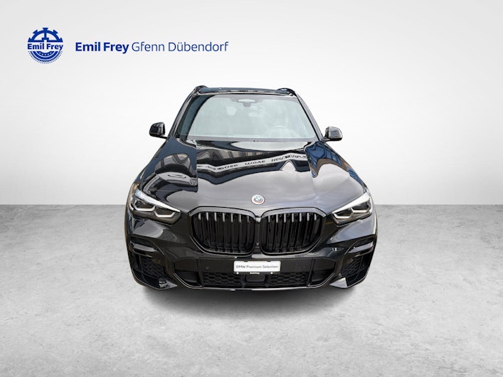 Vehicle image BMW X5