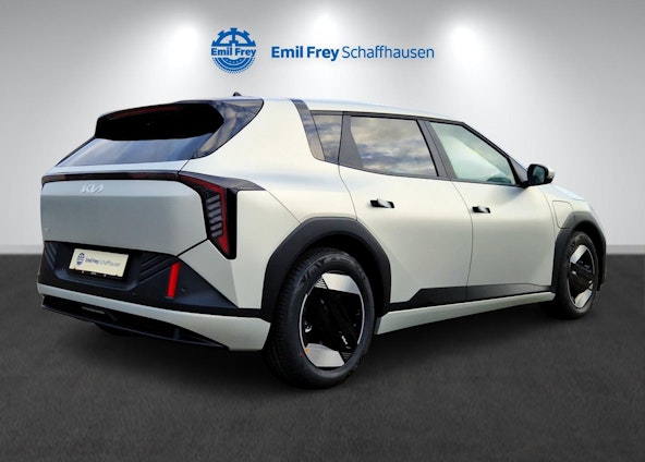 Vehicle image 5 Vehicle image 5