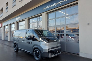 Vehicle placeholder image Vehicle placeholder image