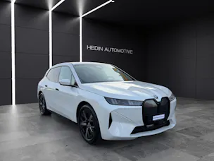 BMW iX xDrive45