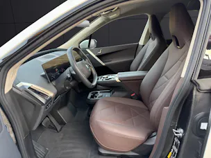 BMW iX xDrive45