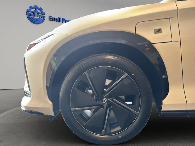 Lexus RZ 550e F Sport