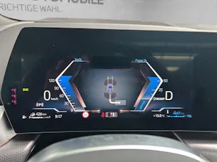 BMW 230e xDrive paddles Active Tourer