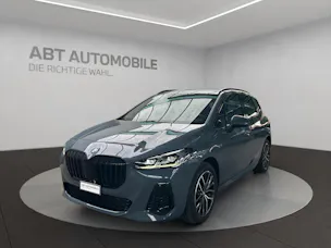 BMW 230e xDrive paddles Active Tourer