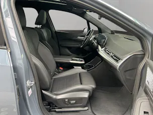 BMW 230e xDrive paddles Active Tourer