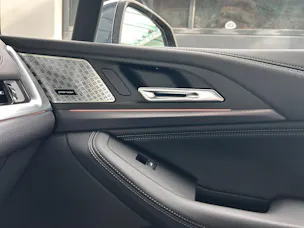BMW 230e xDrive paddles Active Tourer