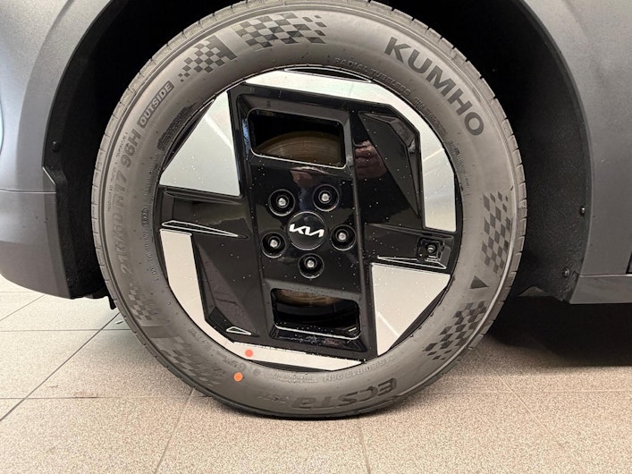 Vehicle image KIA EV3