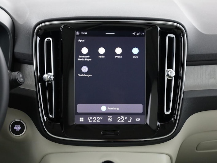 immagine del veicolo VOLVO XC40