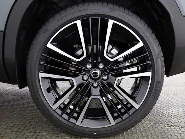 immagine del veicolo VOLVO XC40