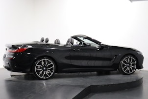 Vehicle image BMW 840i xDrive Cabriolet