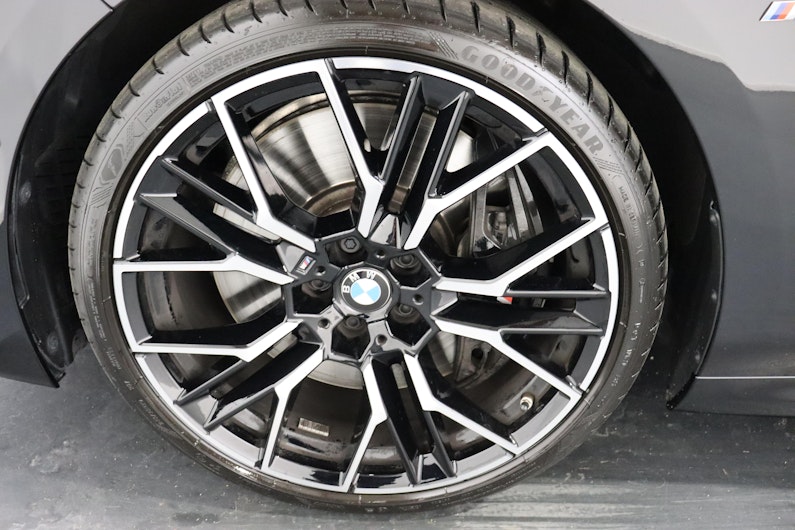 Vehicle image BMW 8 SERIES