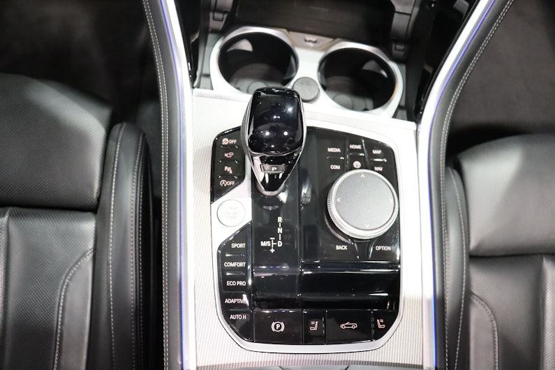 Vehicle image BMW 8 SERIES