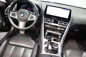 Vehicle image BMW 840i xDrive Cabriolet