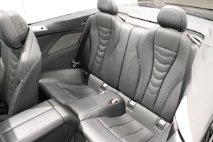 Vehicle image BMW 840i xDrive Cabriolet