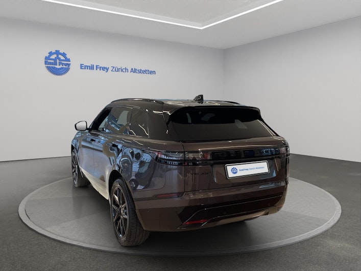 Vehicle image LAND ROVER RANGE ROVER VELAR