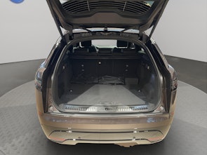 Vehicle image LAND ROVER Range Rover Velar 2.0 P400e Dynamic SE (Plug-in Hybrid)