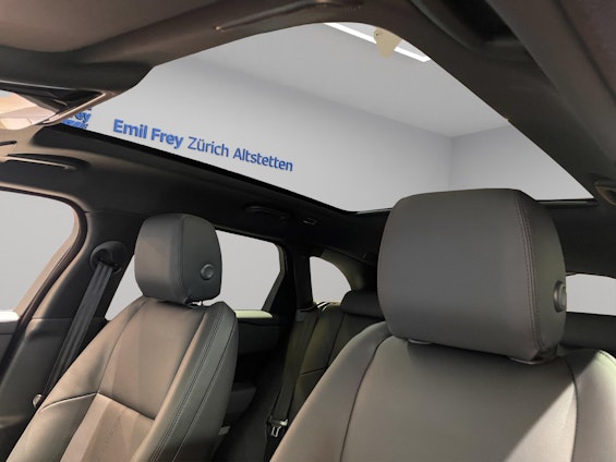 Vehicle image 12 Vehicle image 12