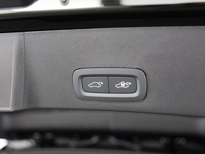 immagine del veicolo VOLVO XC40