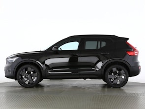 immagine del veicolo VOLVO XC40 2.0 B4 MH Black Edition