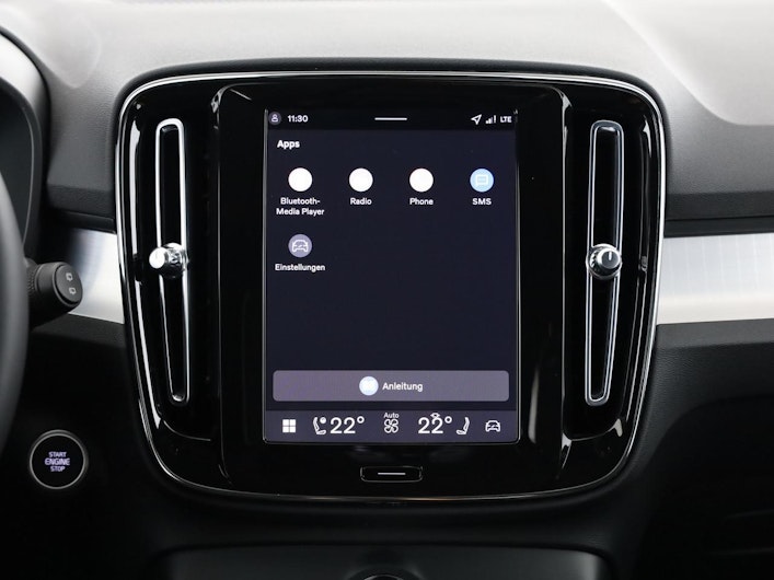 immagine del veicolo VOLVO XC40