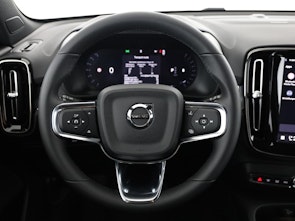 immagine del veicolo VOLVO XC40 2.0 B4 MH Black Edition