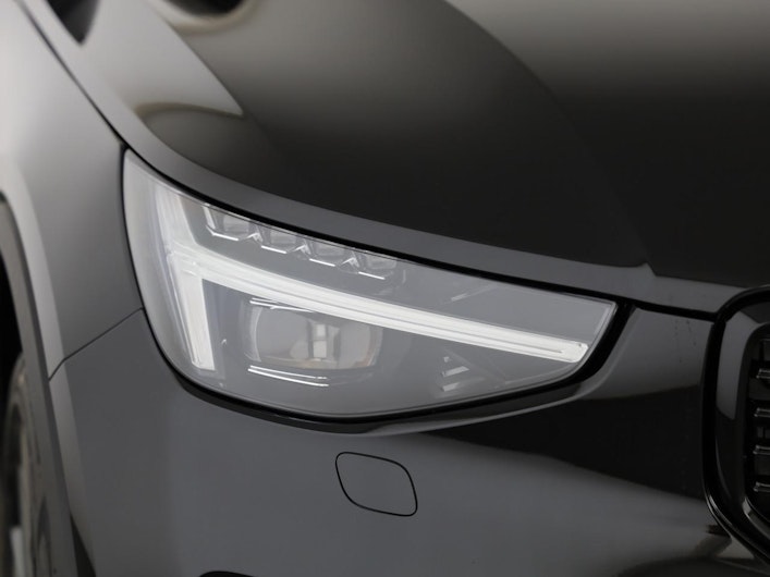 immagine del veicolo VOLVO XC40