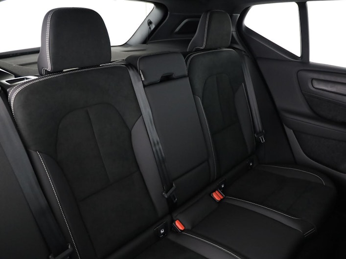 immagine del veicolo VOLVO XC40