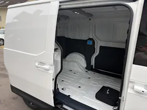 Kia PV5 Cargo 51.5 kWh Plus