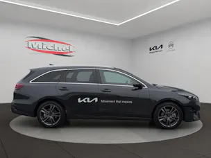 Kia Ceed SW 1.5 T-GDi MHEV GT-Line / CH Herstellergarantie bis 6.2032 / Leasing Aktion 0.99% 36 Mte.