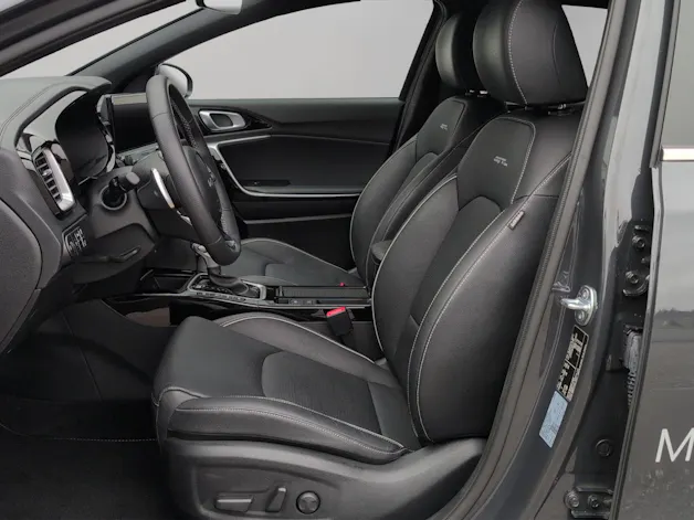 Kia Ceed SW 1.5 T-GDi MHEV GT-Line / CH Herstellergarantie bis 6.2032 / Leasing Aktion 0.99% 36 Mte.
