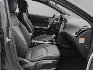 Kia Ceed SW 1.5 T-GDi MHEV GT-Line / CH Herstellergarantie bis 6.2032 / Leasing Aktion 0.99% 36 Mte.