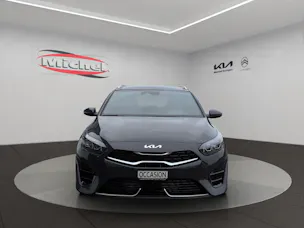 Kia Ceed SW 1.5 T-GDi MHEV GT-Line / CH Herstellergarantie bis 6.2032 / Leasing Aktion 0.99% 36 Mte.