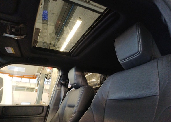 Vehicle image 7 Vehicle image 7