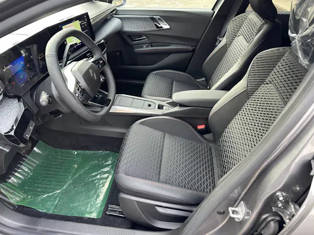 Renault Clio 1.8 E-Tech techno