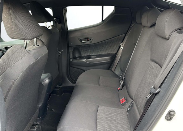 Vehicle image 9 Vehicle image 9