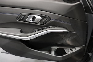 Vehicle image BMW 330d xDrive Touring