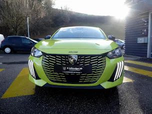 Peugeot 208 1.2 Hybrid Allure Premium