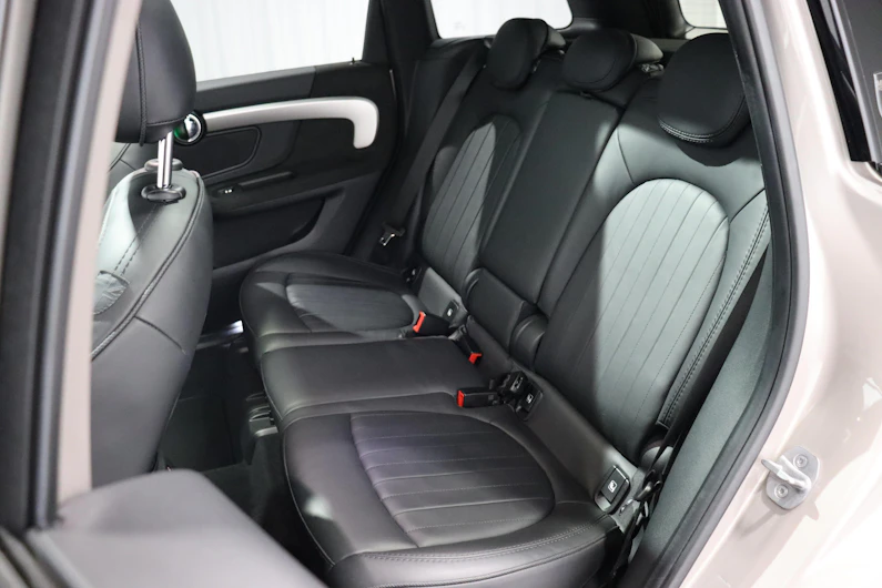 image du véhicule MINI COUNTRYMAN